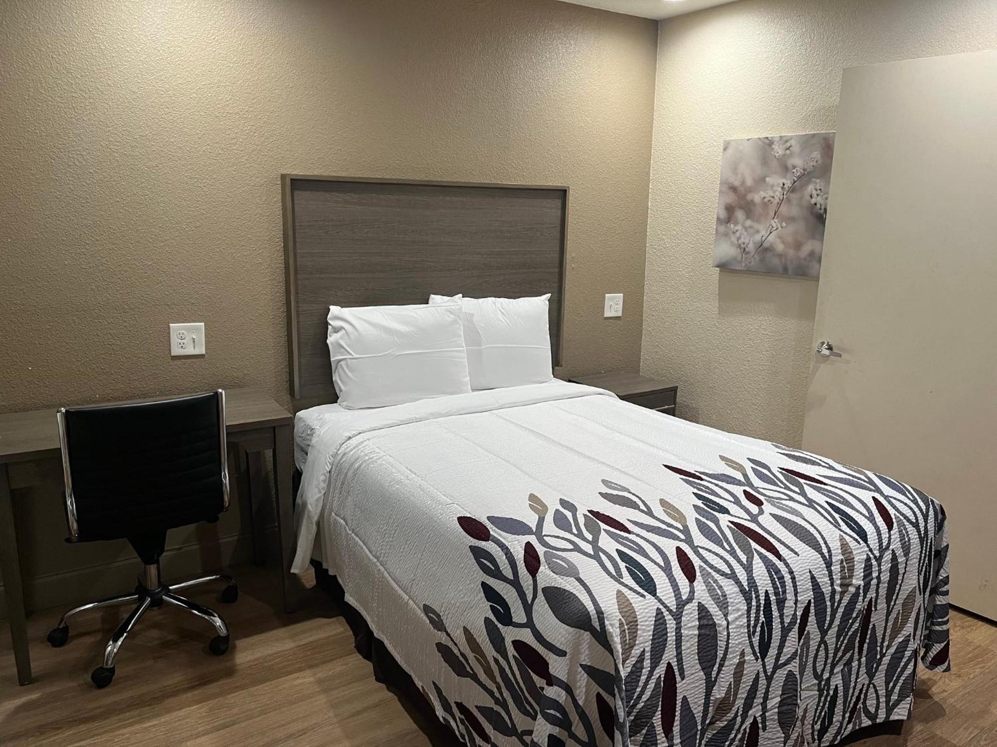 Red Roof Inn Haltom City エクステリア 写真